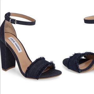 NWOT Steve Madden Denim Carrson Sandal